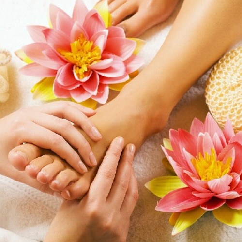 HAPPINESS NAILS & SPA - pedicure